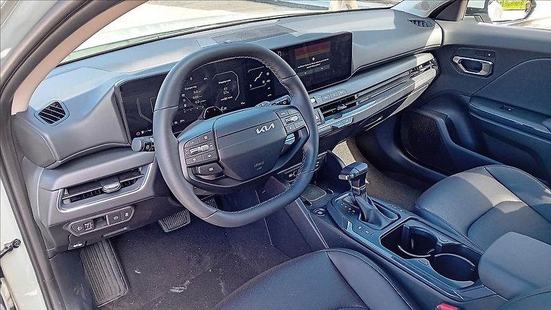 Kia K4 1,6 SW  T-GDi TOP 2026 - fotka 6 z 9