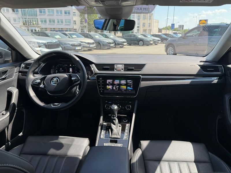 Škoda Superb L&K 2.0 TSI 140kw DSG Combi - fotka 5 z 27