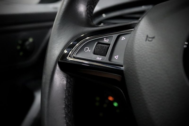 Škoda Fabia 3 1.0 TSI 81 kW - fotka 23 z 35