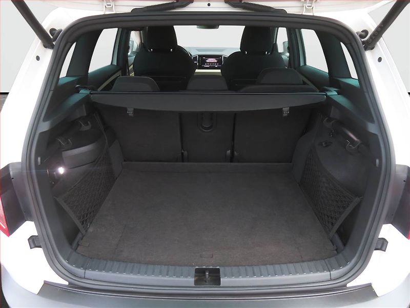Škoda Karoq (2019) Style 2.0 TDI - fotka 14 z 17
