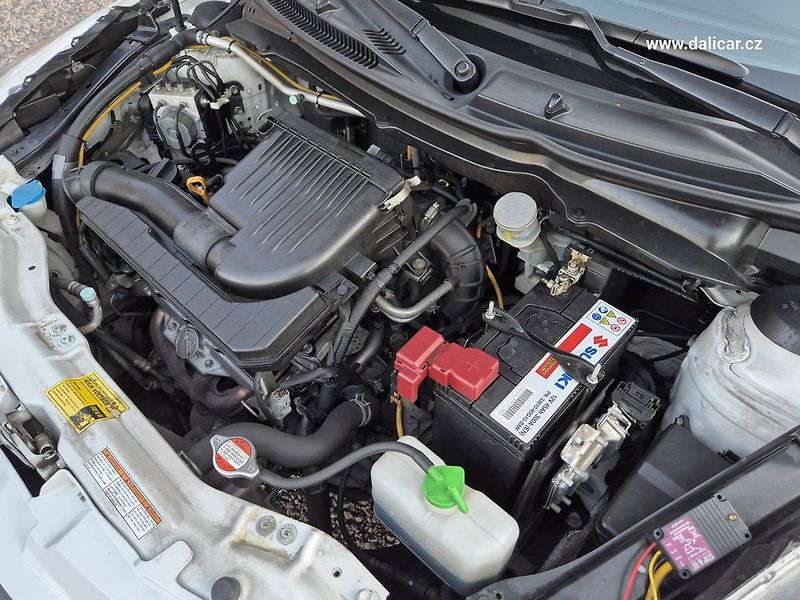 Suzuki Swift (2011) 1.2i 69KW 4x4 klima - fotka 19 z 52