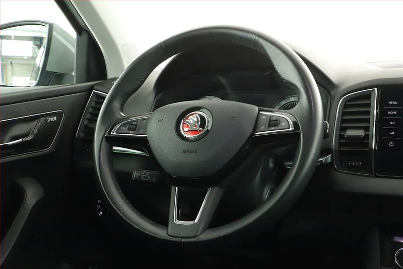 Škoda Karoq (2018) 1.5 TSI, Automat, Kůže - fotka 8 z 19