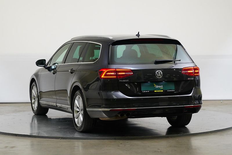 Volkswagen Passat - fotka 7 z 24