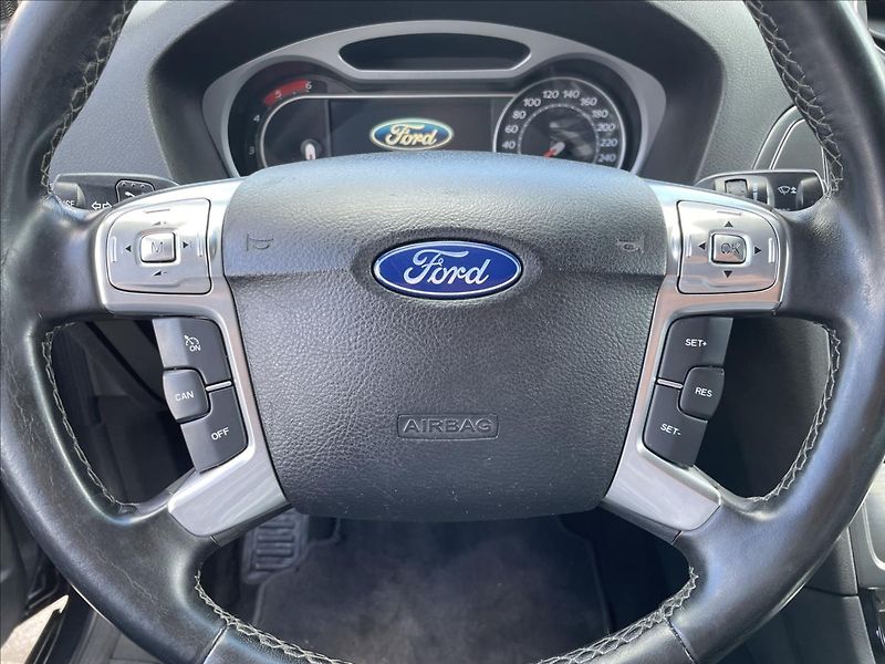 Ford Mondeo 2,0TDCi*103 kW*pravidelný serv - fotka 18 z 36
