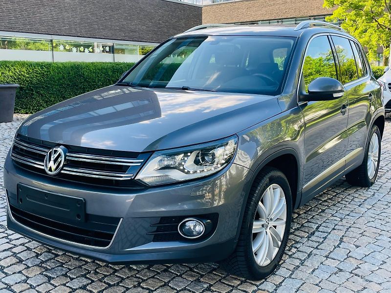Volkswagen Tiguan 2.0TSI 4x4 AUTOMA KAMERA TAŽNÉ - fotka 3 z 44