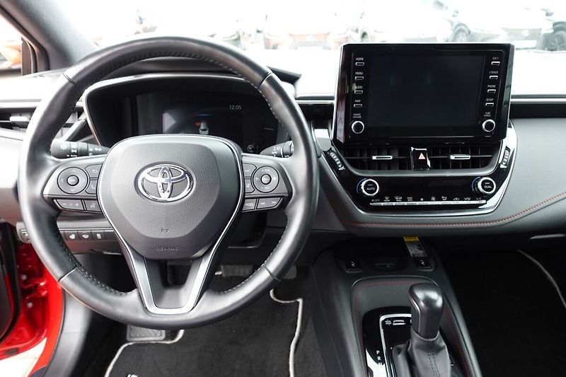 Toyota Corolla 1.8HSD e-CVT GR Touring Sport - fotka 15 z 31