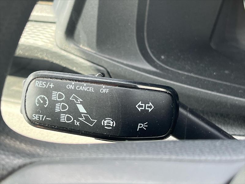 Volkswagen Transporter 2,0 TDi 110kW 7DSG 3 místný  T - fotka 19 z 23