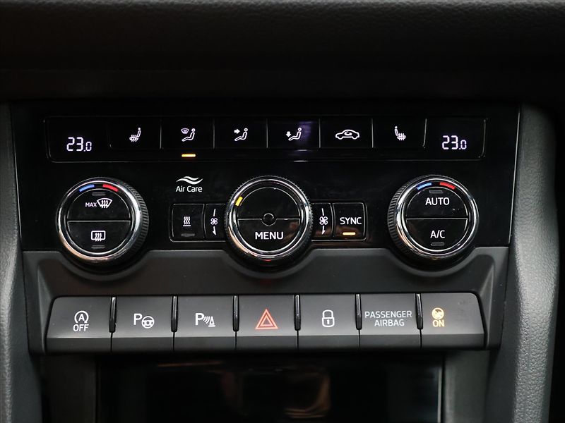Škoda Kodiaq 2,0 TDI 110kW Sportline Webast - fotka 27 z 35