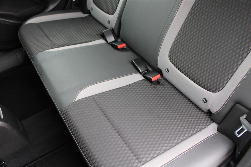 Opel Crossland X 1,2 T  NOVÉ V ČR,1.MAJITEL - fotka 23 z 39