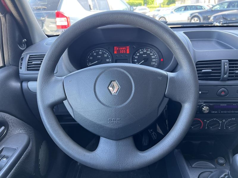 Renault Clio 1.2i 43kw ABS KLIMATIZACE - fotka 12 z 29
