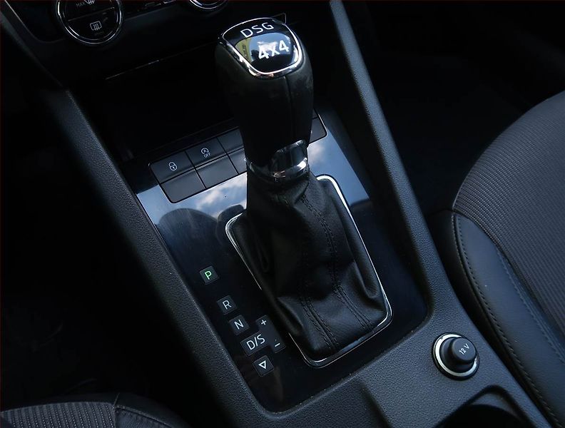 Škoda Octavia (2018) Style Plus 2.0 TDI, 4X4 - fotka 12 z 18