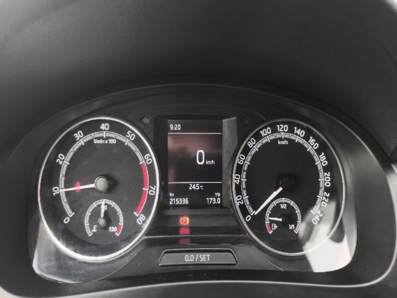 Škoda Rapid 1.0 TSi Ambition - fotka 11 z 23