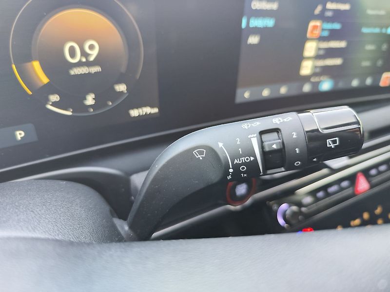 Hyundai Tucson 1.6 T-GDI/118kW N-Line DCT - fotka 28 z 31