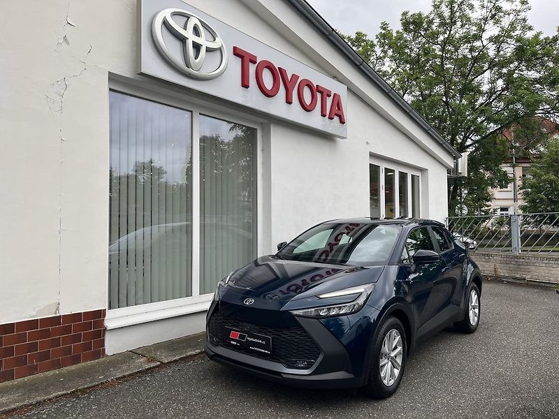 Toyota C-HR 1.8L HEV Comfort - fotka 1 z 27