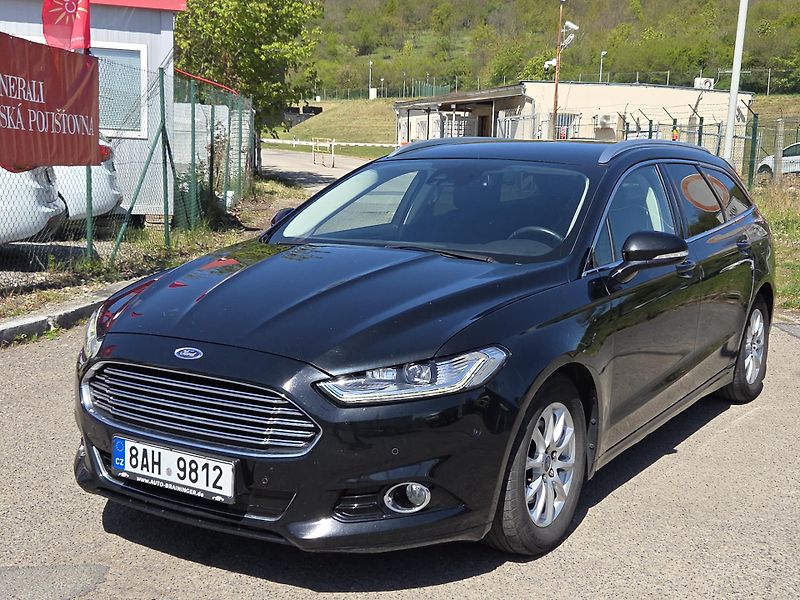 Ford Mondeo (2016) 2,0TDCi 132kw kombi - fotka 1 z 11
