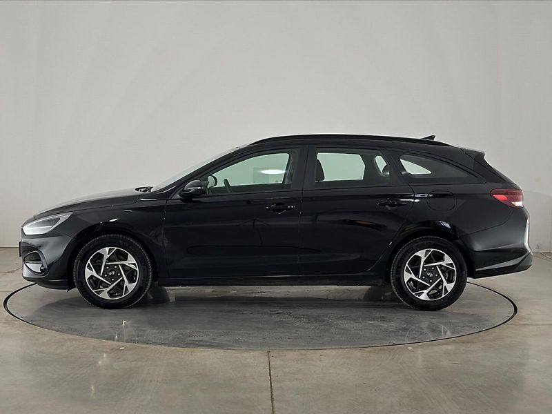 Hyundai i30 Smart DCT - fotka 3 z 26