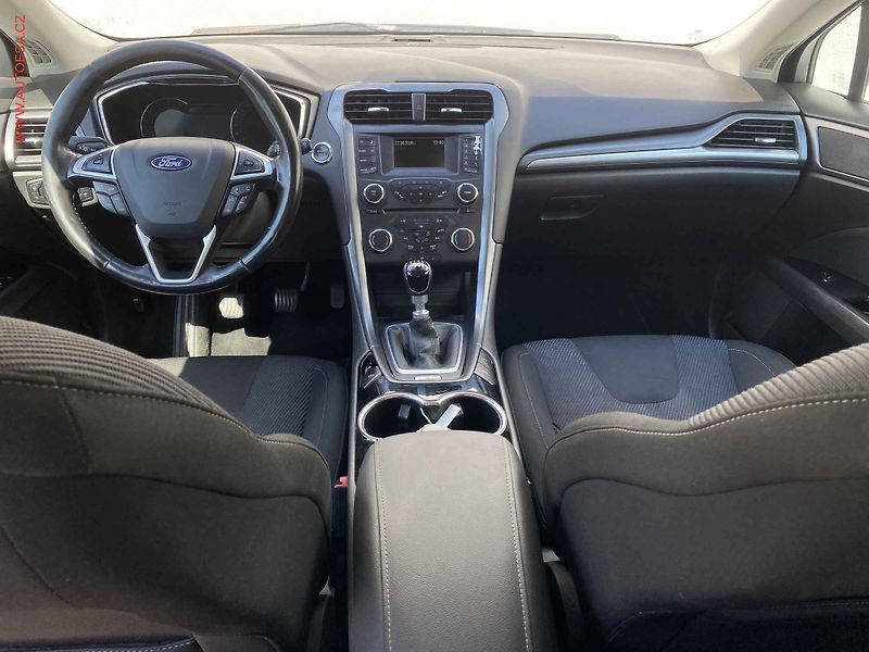 Ford Mondeo (2015) 2.0 TDCi, ČR, LED, park.čidla - fotka 8 z 16