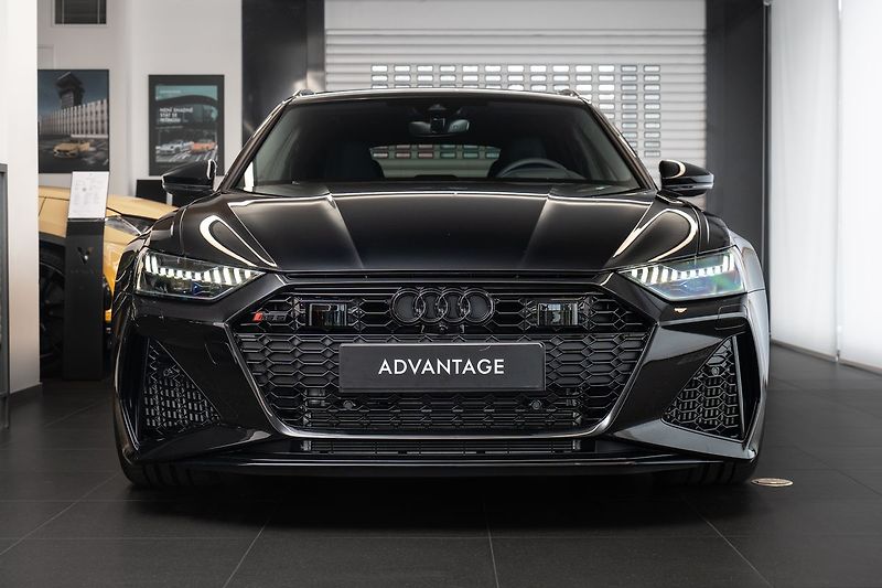 Audi RS 6 Avant - fotka 2 z 24
