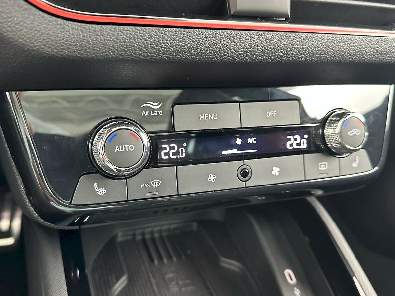 Škoda Scala (2025) DSG 1.5TSI 110kW Monte Carlo - fotka 22 z 33
