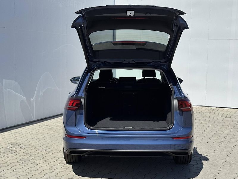Volkswagen Golf (2026) People 6G 1,5TSI - fotka 4 z 9