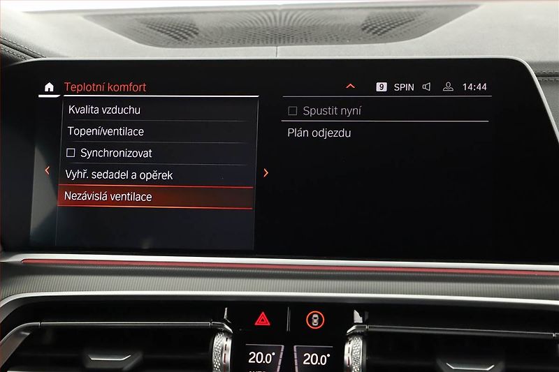 BMW X6 (2022) xDrive40i - fotka 21 z 29