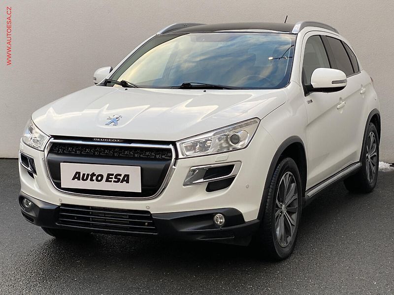 Peugeot 4008 (2016) 1.6 HDi 4x4, Style, xenon - fotka 3 z 19