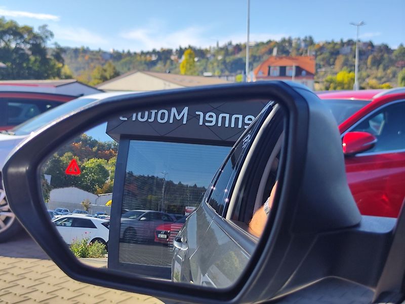 Hyundai Tucson 1.6 T-GDI/110kW Style DCT - fotka 18 z 38