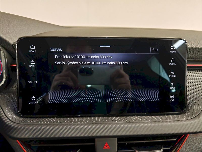 Škoda Kamiq (2025) 1.0 TSI 85 kW Monte Carlo - fotka 16 z 32