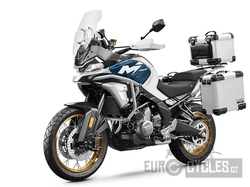 CFMOTO (2026) 700 MT Adventure - fotka 5 z 12