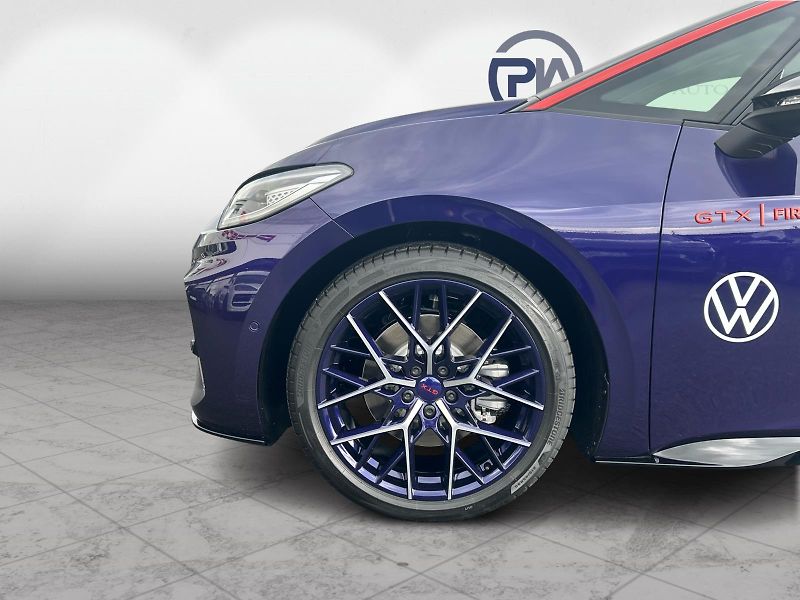 Volkswagen ID.3 240 kW FIRE+ICE - fotka 9 z 25