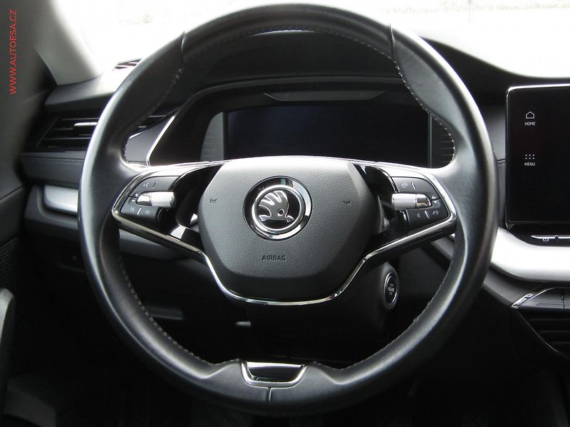 Škoda Octavia (2021) 2.0TDi, Ambition, LED - fotka 14 z 22