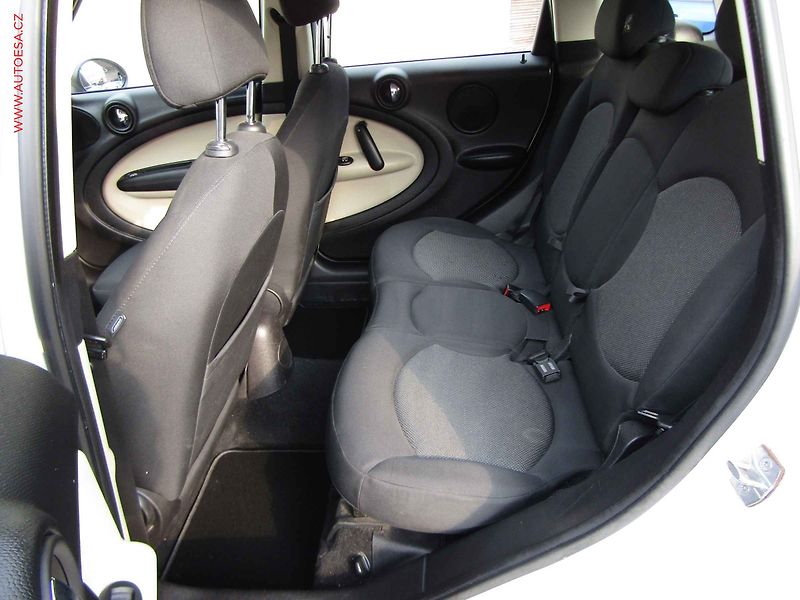 Mini Countryman (2014) 1.6i, AC, park.čidla - fotka 10 z 15
