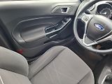 Ford Fiesta (2014) 1.0i 74kW -S.KNIHA-TAŽ.ZAŘ. - náhled 11