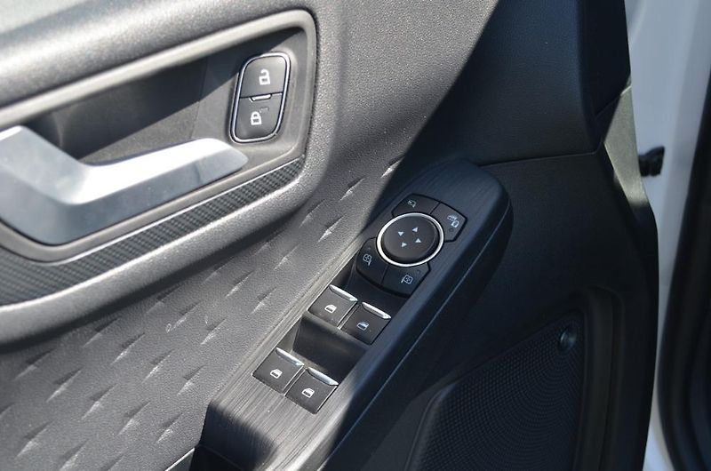 Ford Kuga (2020) ST Line X - fotka 17 z 42