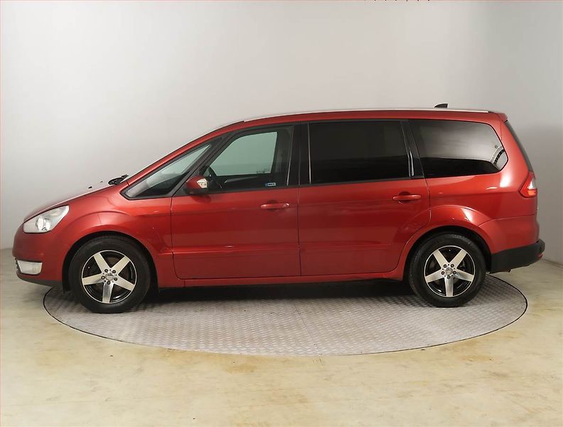 Ford Galaxy (2009) 1.8 TDCi, 7 míst, po STK - fotka 3 z 20