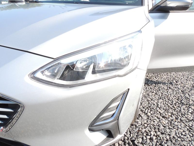 Ford Focus (2019) 1.0i,92kw,Trend,ČR,1maj. - fotka 50 z 50