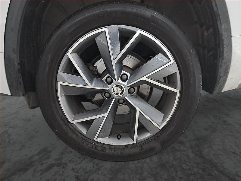 Škoda Kodiaq (2023) 2.0 TDI - fotka 15 z 18