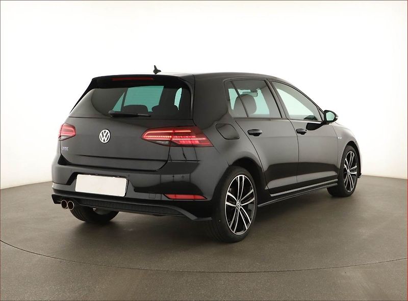 Volkswagen Golf (2020) GTE, Automat, Tempomat - fotka 5 z 16