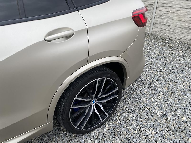 BMW X5 M50XD 4x4 400PS CZ DPH FULL 1A - fotka 33 z 171