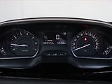 Peugeot 2008 (2017) 1.2 PureTech, Automat, Navi - náhled 8