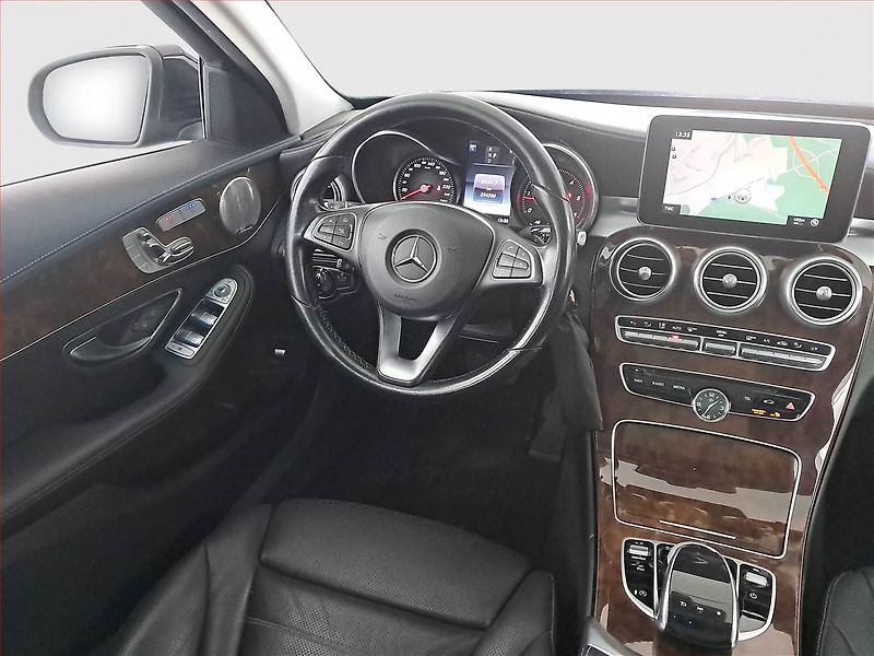 Mercedes-Benz Třídy C (2016) Avantgarde C 250 d 4MATIC - fotka 7 z 19