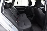 Škoda Octavia 1.6 TDi CR,VÝHŘEV,TEMP,ALU,1.M - náhled 34