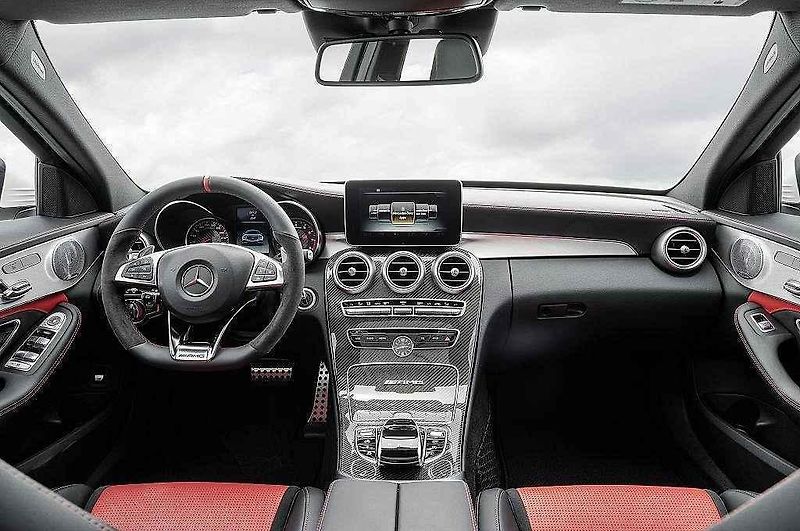 Mercedes-AMG C 63.