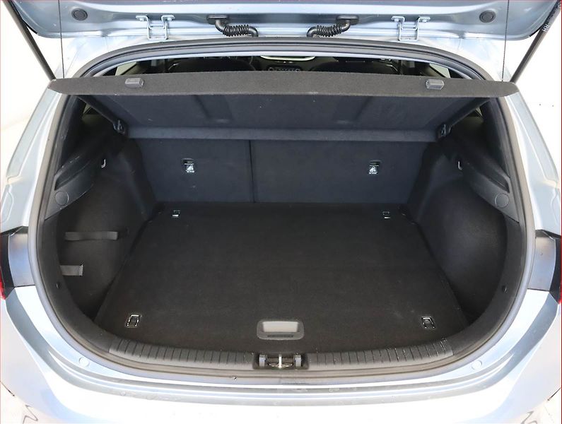 Kia Ceed (2020) 1.0 T-GDI, Tempomat - fotka 14 z 19