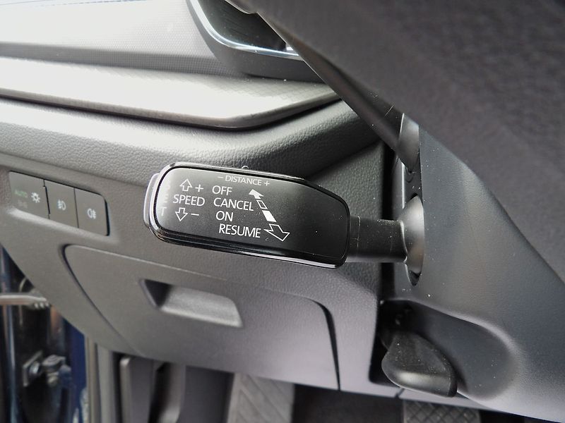 Škoda Octavia 2.0TDI DSG Style Virtual ACC - fotka 17 z 30