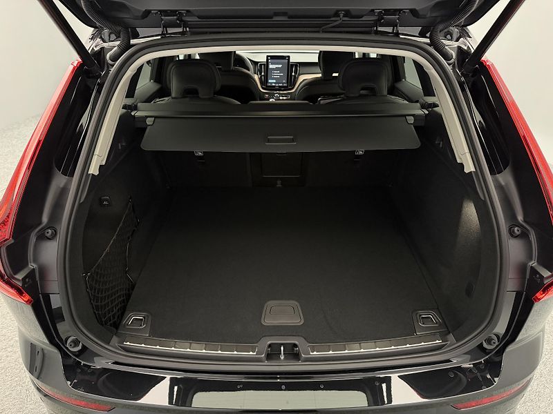 Volvo XC60 (2026) B5 AWD AUT BRIGHT PLUS - fotka 6 z 30