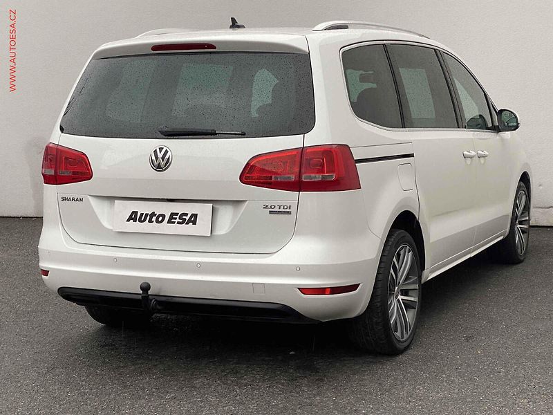 Volkswagen Sharan (2014) 2.0 TDi, Highline, DSG, panor - fotka 4 z 19