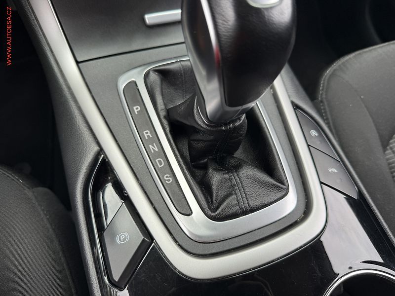 Ford Galaxy (2016) 2.0 TDCi, AT - fotka 18 z 19