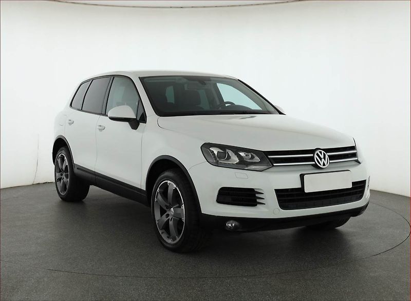 Volkswagen Touareg (2012) 3.0 TDI, 4X4, Automat, Xenony - fotografie inzerátu