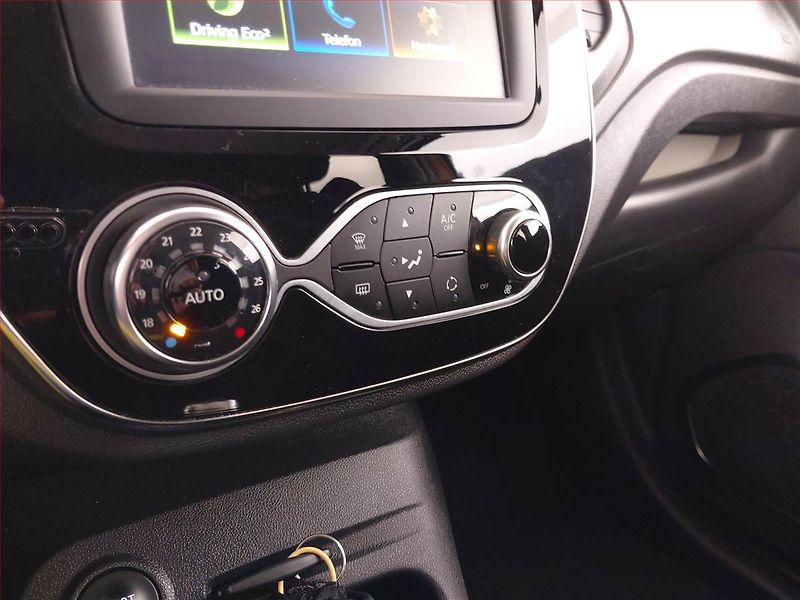 Renault Captur (2020) Limited 0.9 TCe, Serv.kniha - fotka 13 z 18